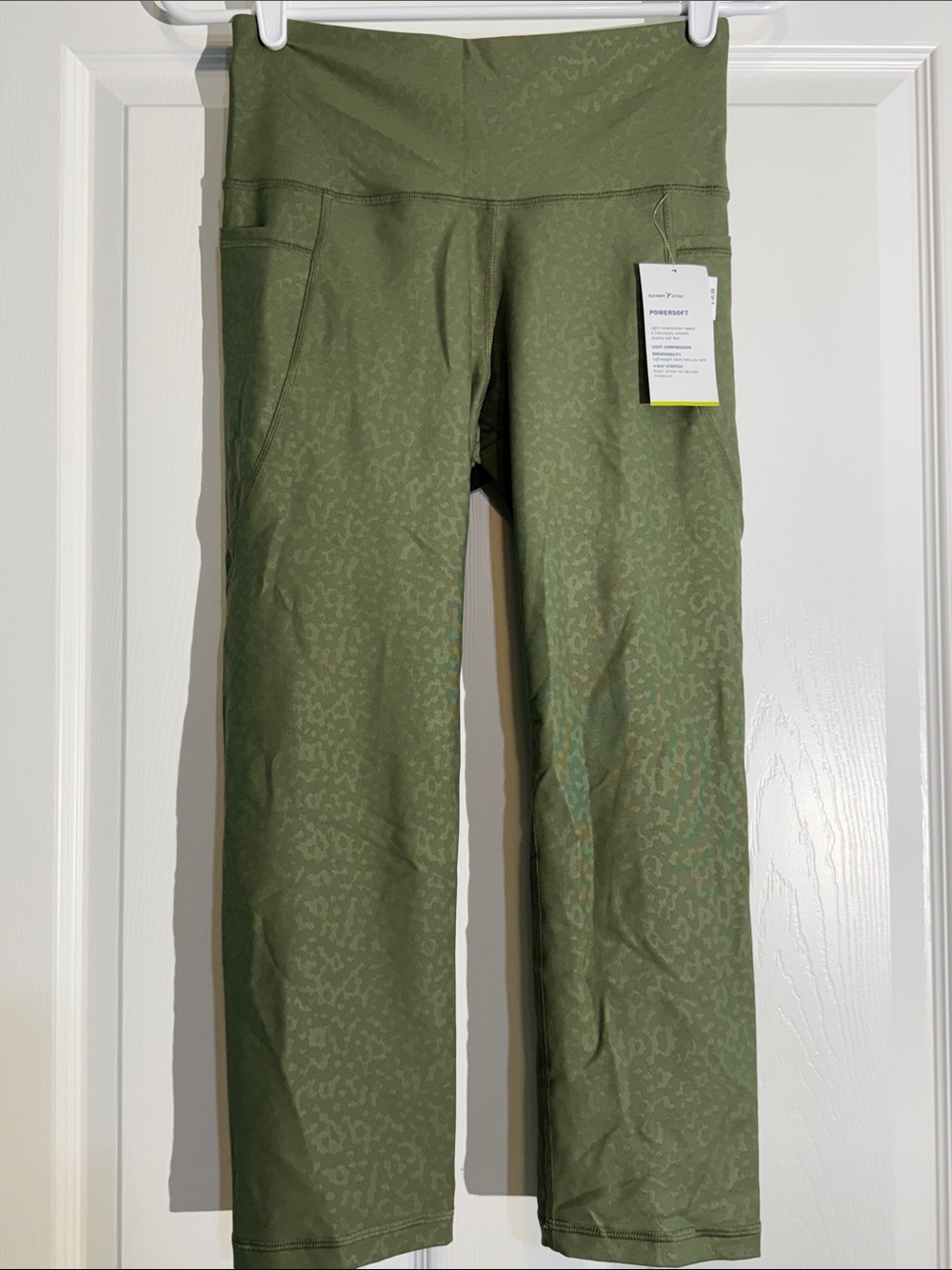 Old Navy Olive Green Cropped Leggings with Subtle Jacquard